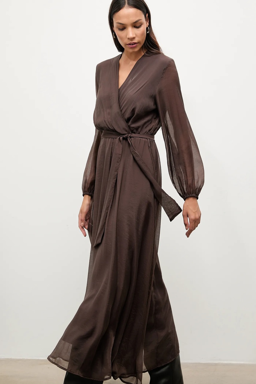 Answear.LAB rochie culoarea maro, maxi, drept