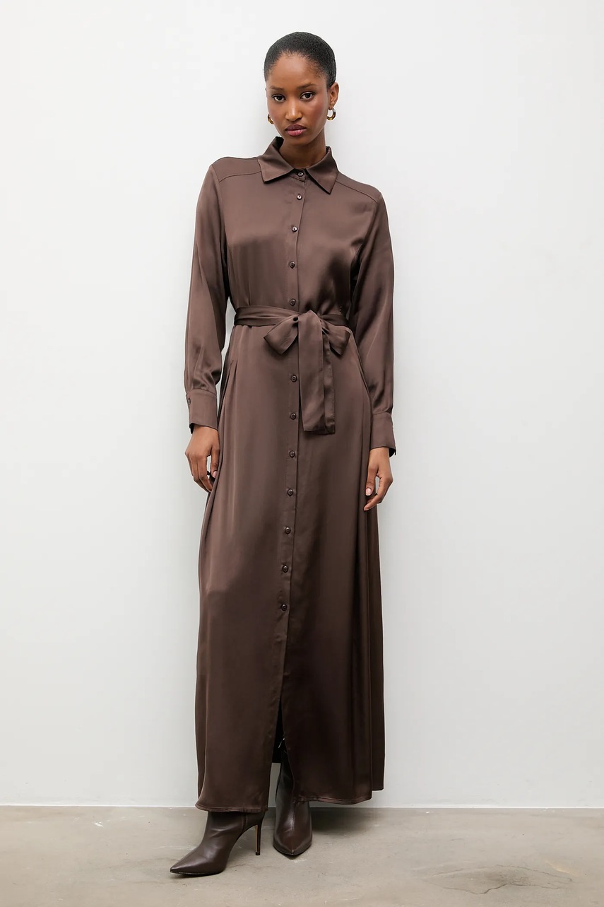 Платье Answear.LAB цвет коричневый maxi расклешённая