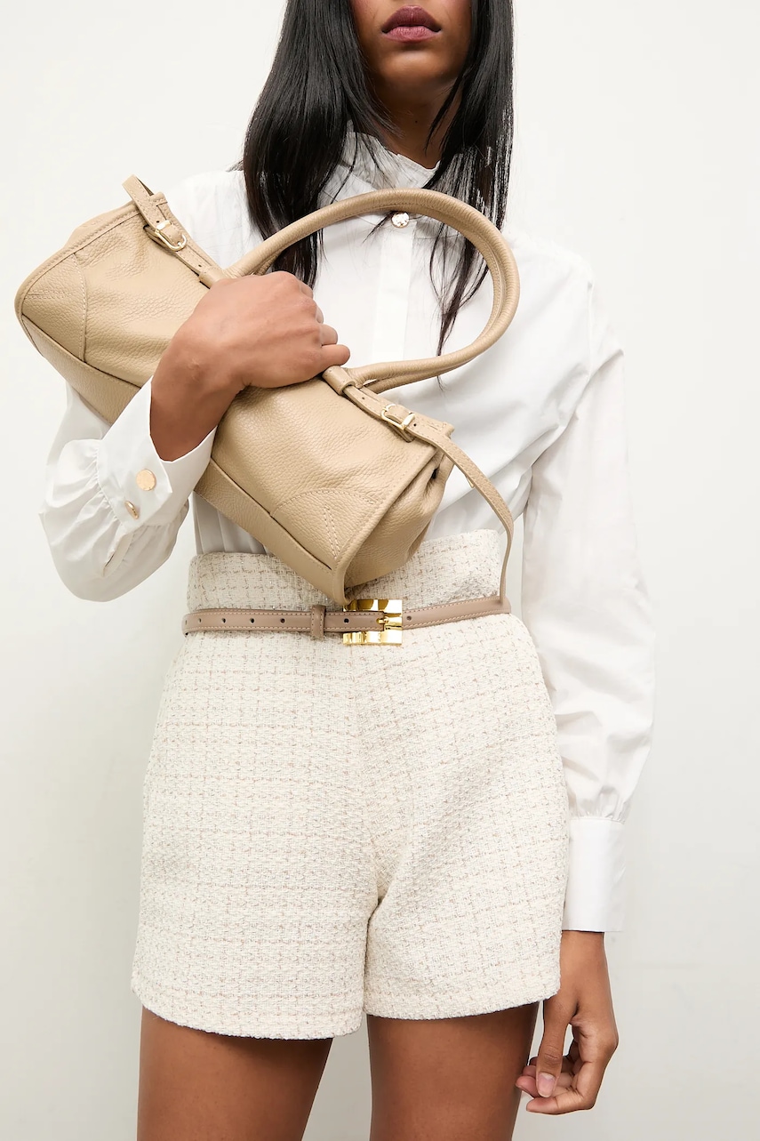 Answear.LAB pantaloni scurti culoarea bej, modelator, high waist