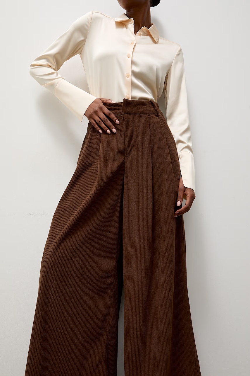 Answear.LAB spodnie damskie sztruksowe brązowe high waist