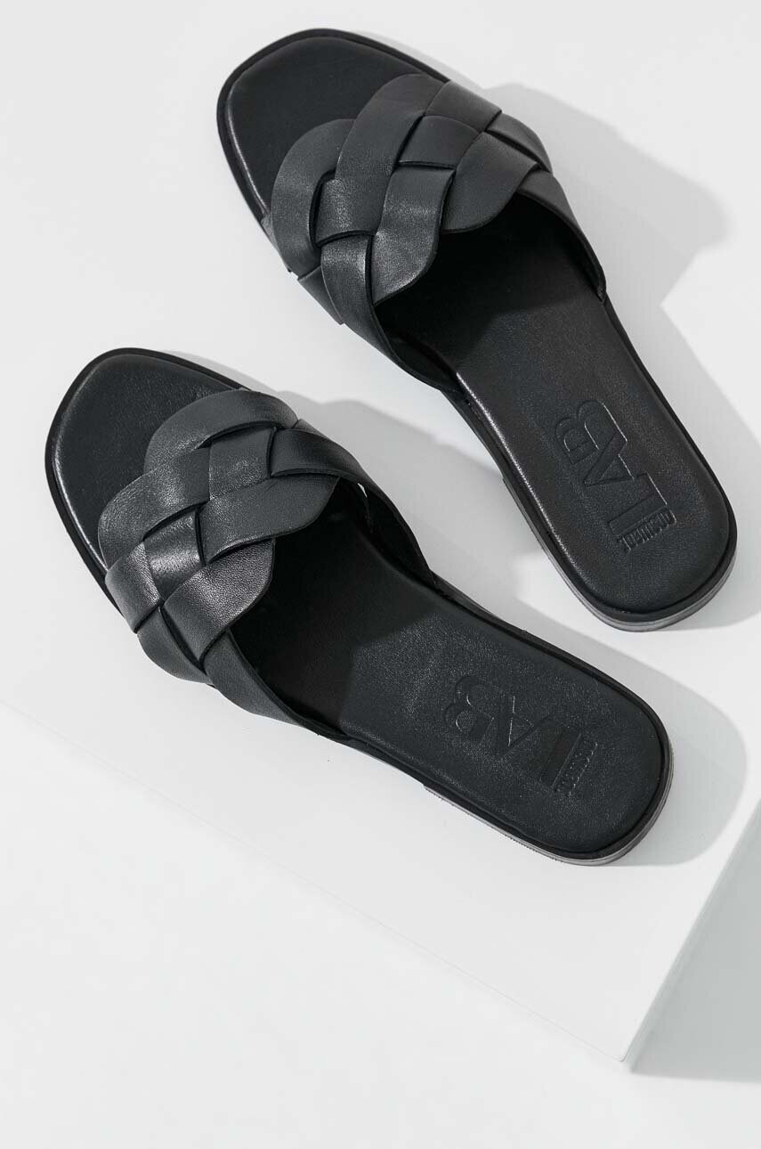 

Шкіряні шльопанці Answear Lab жіночі колір чорний