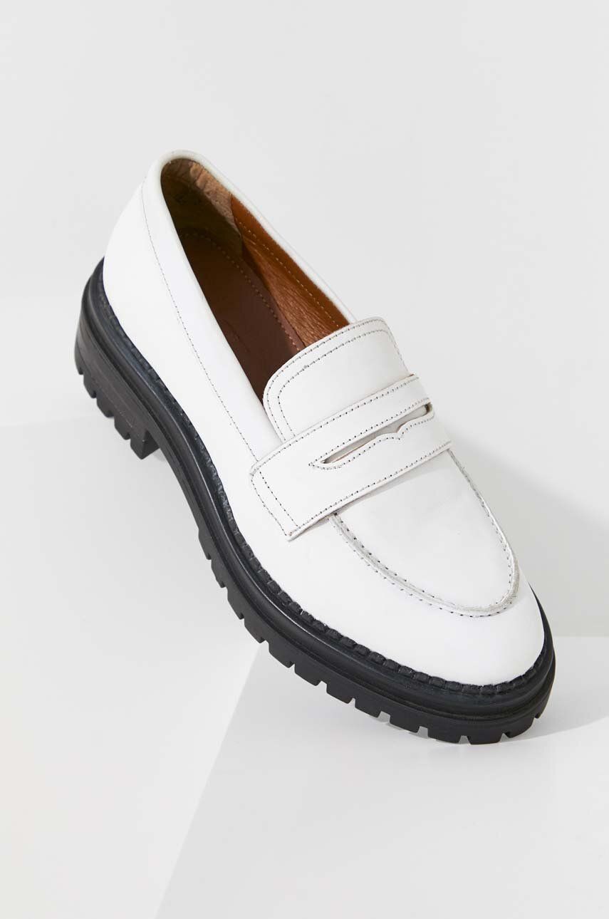 Answear Lab pantofi de piele femei, culoarea alb, cu platforma alb
