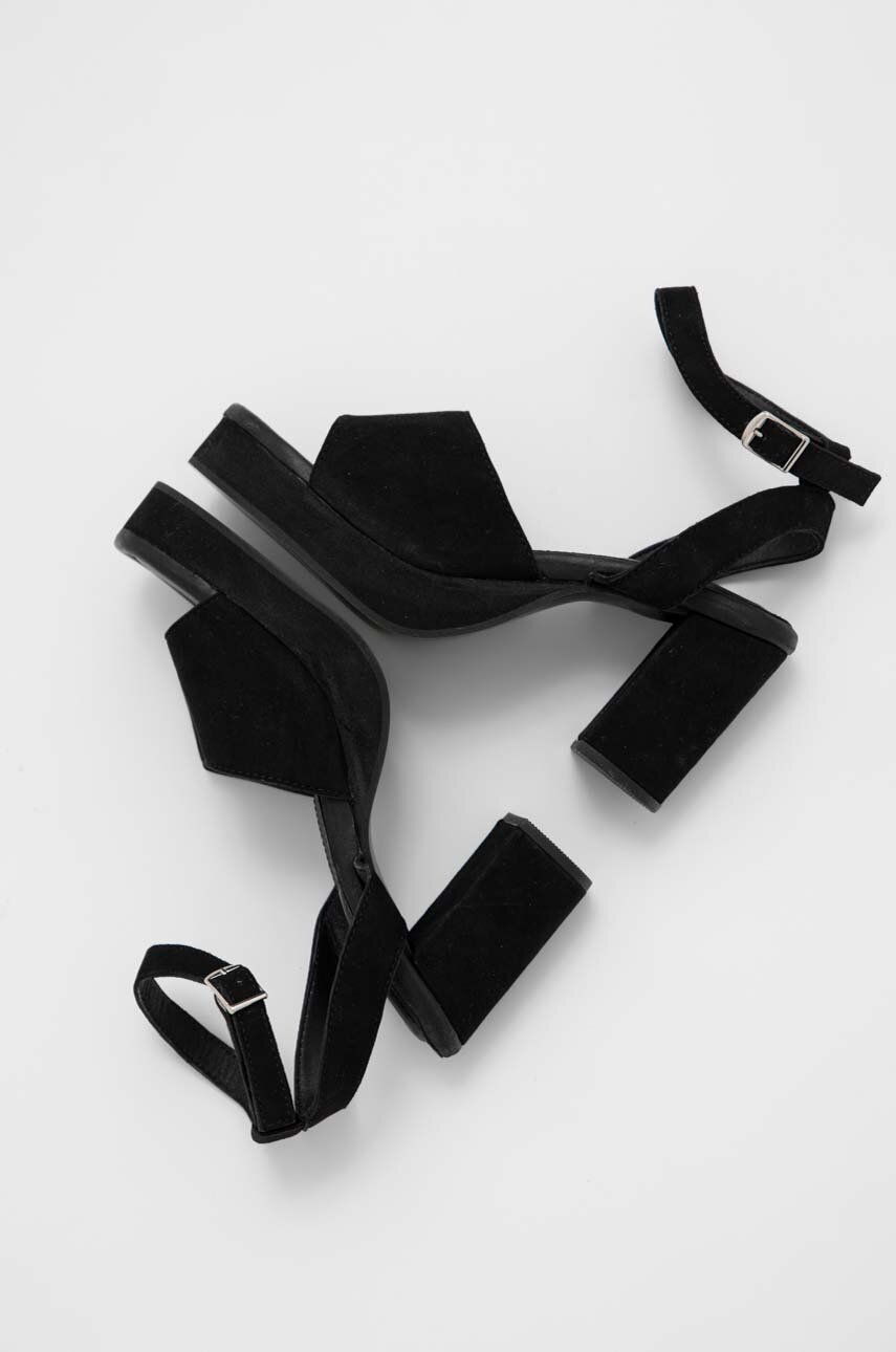 Semišové sandály Answear Lab černá barva - černá -  Svršek: Semišová kůže Vnitřek: Přírodn
