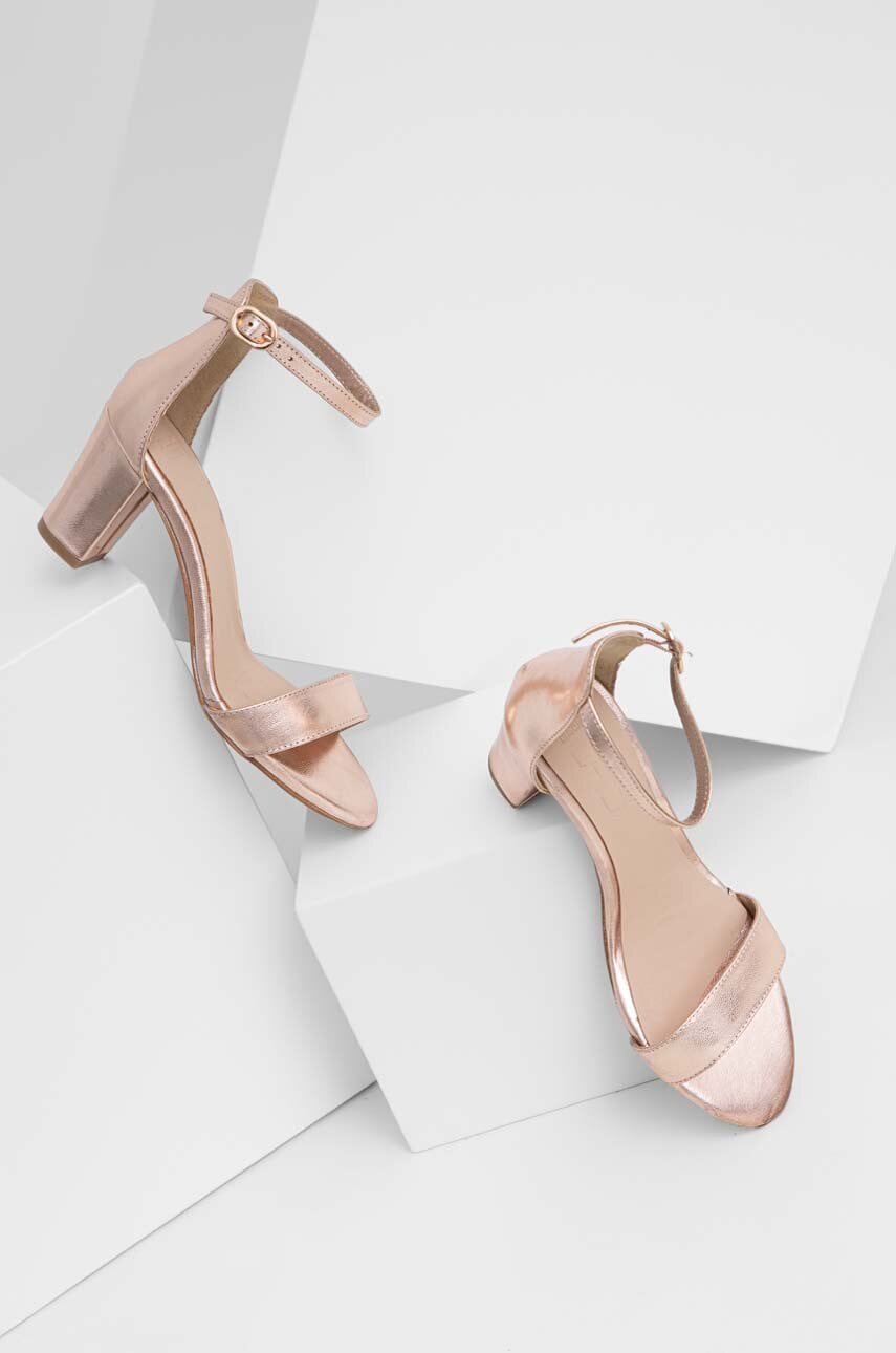 Așteaptă imaginea pentru produs