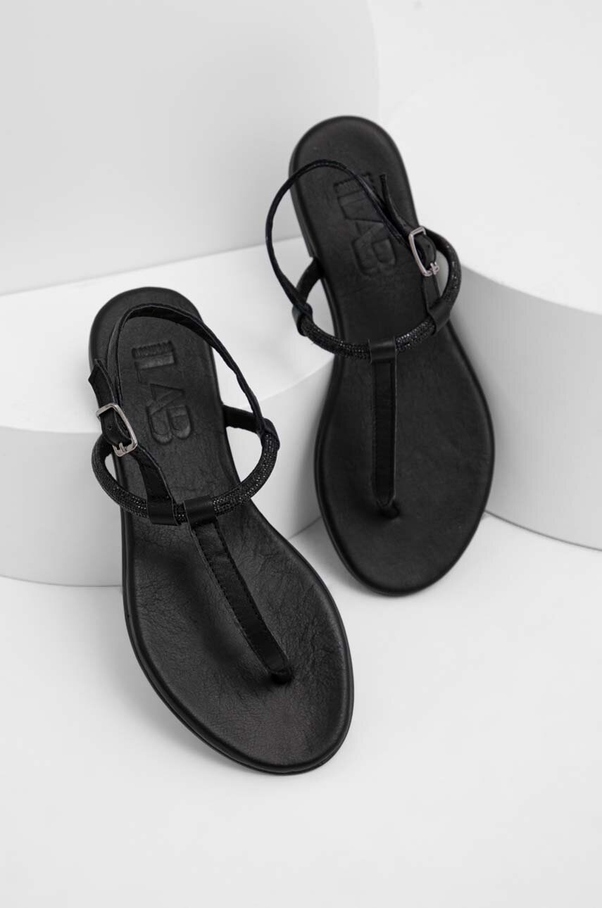 

Кожени сандали Answear Lab x limited collection SISTERHOOD в черно, Черен