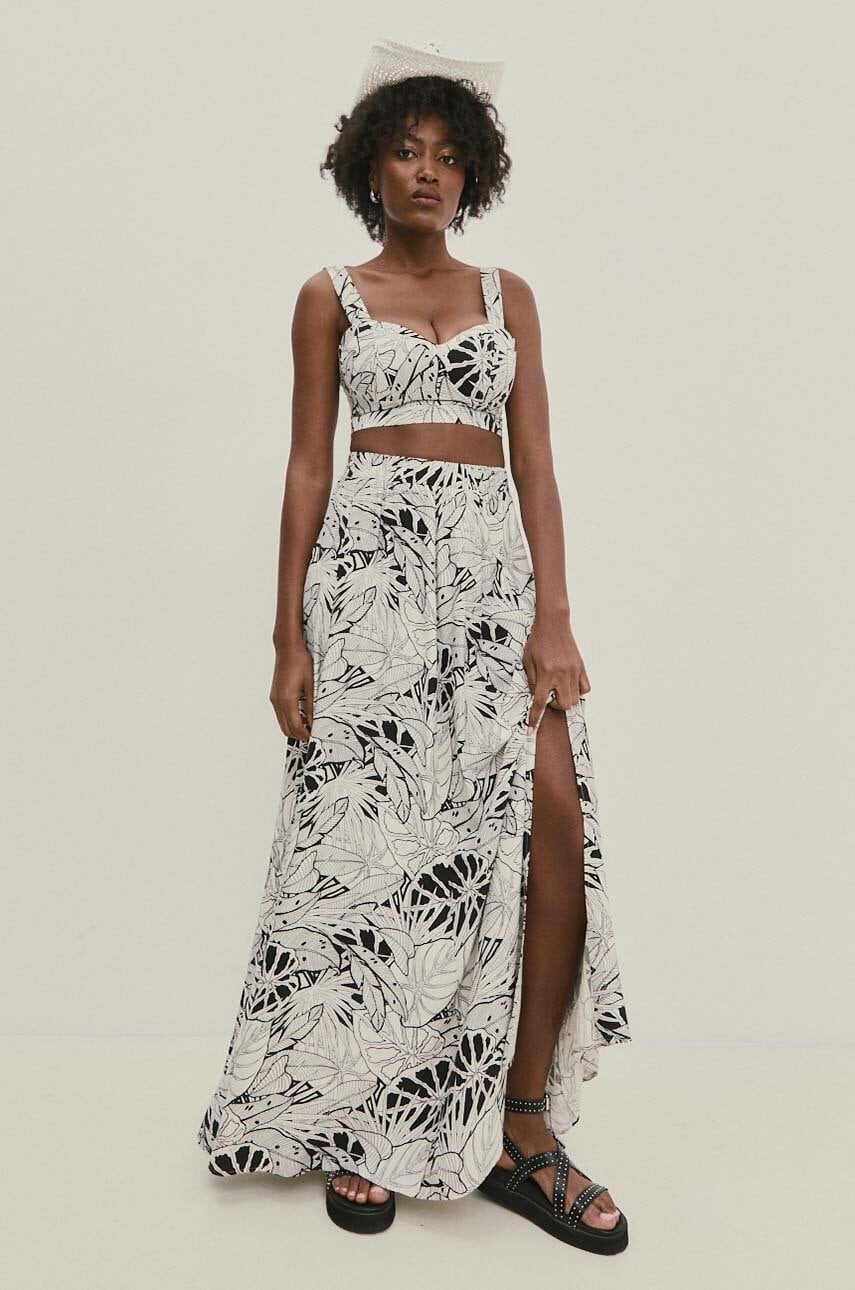 Answear Lab fusta de in culoarea alb, maxi, evazati Answear Lab fusta de in culoarea alb, maxi, evazati