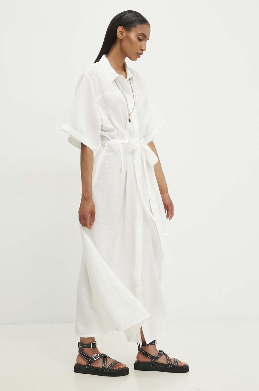 

Рокля Answear Lab в бяло дълга разкроена, Бял