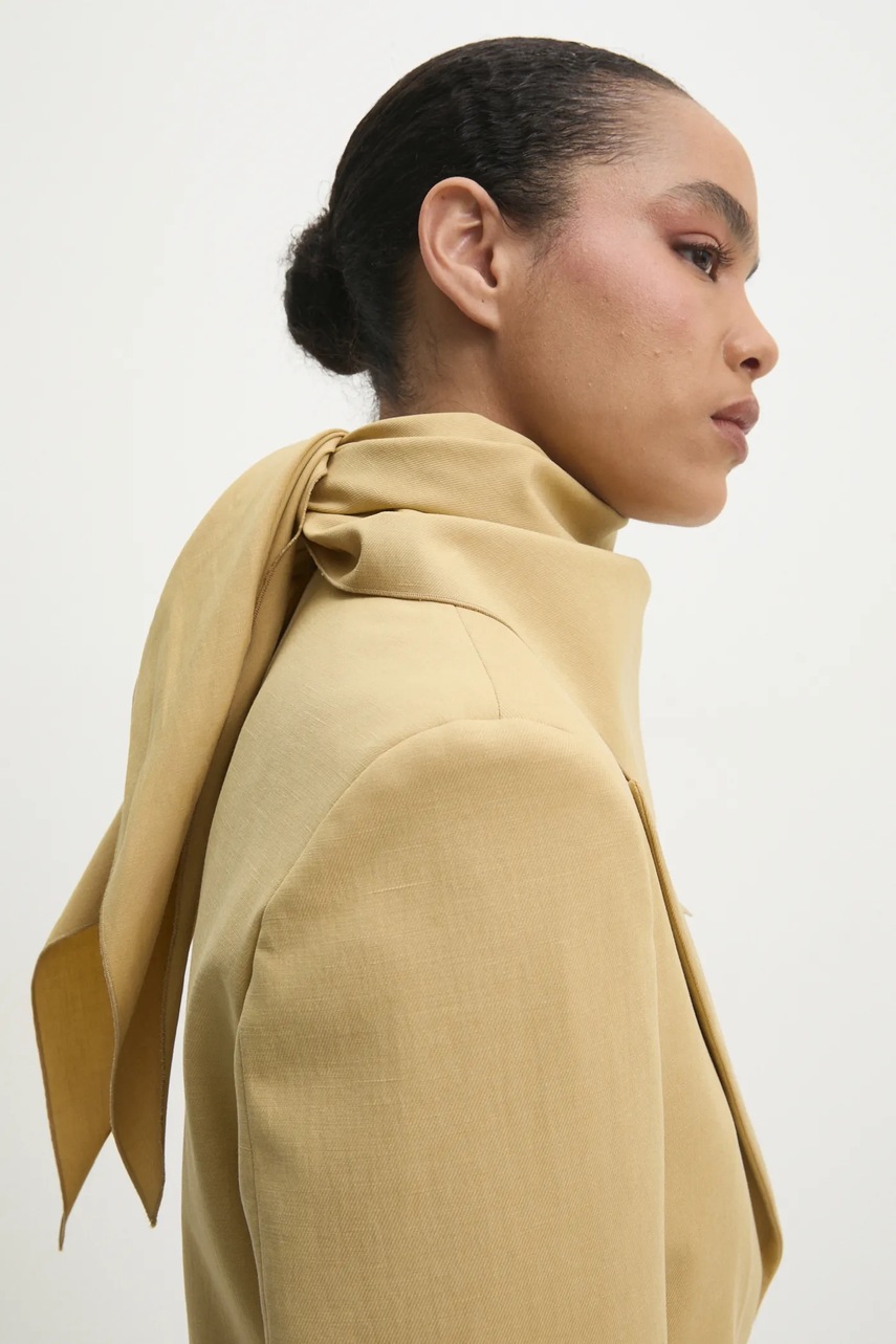 Μπουφάν crop με ιμάντα Answear.LAB χρώμα: κίτρινο φωτογραφία