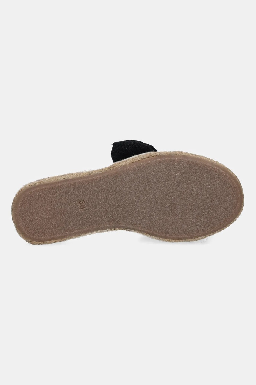 Παντόφλες Answear.LAB χρώμα: μπεζ φωτογραφία