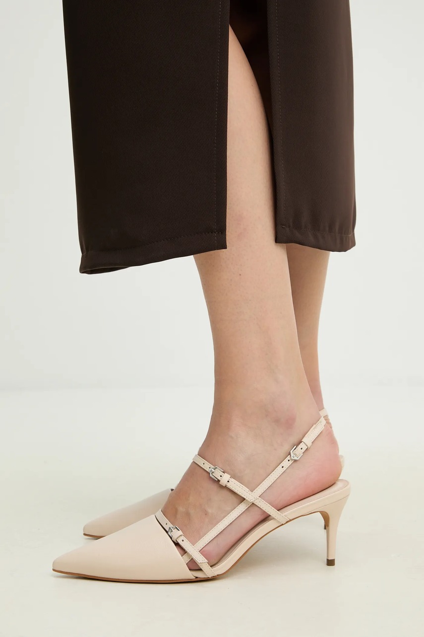 Δερμάτινες γόβες Answear.LAB χρώμα: μπεζ φωτογραφία