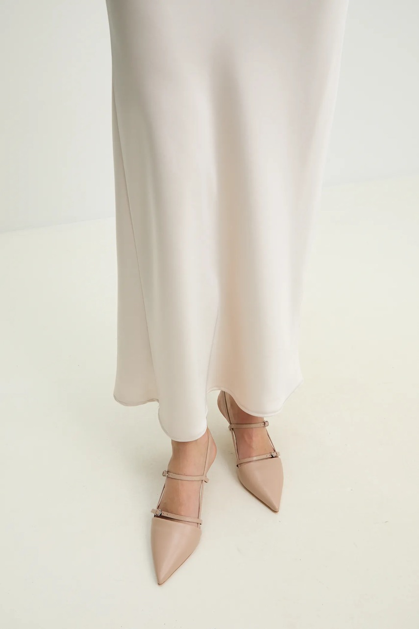 Δερμάτινες γόβες Answear.LAB χρώμα: μπεζ φωτογραφία