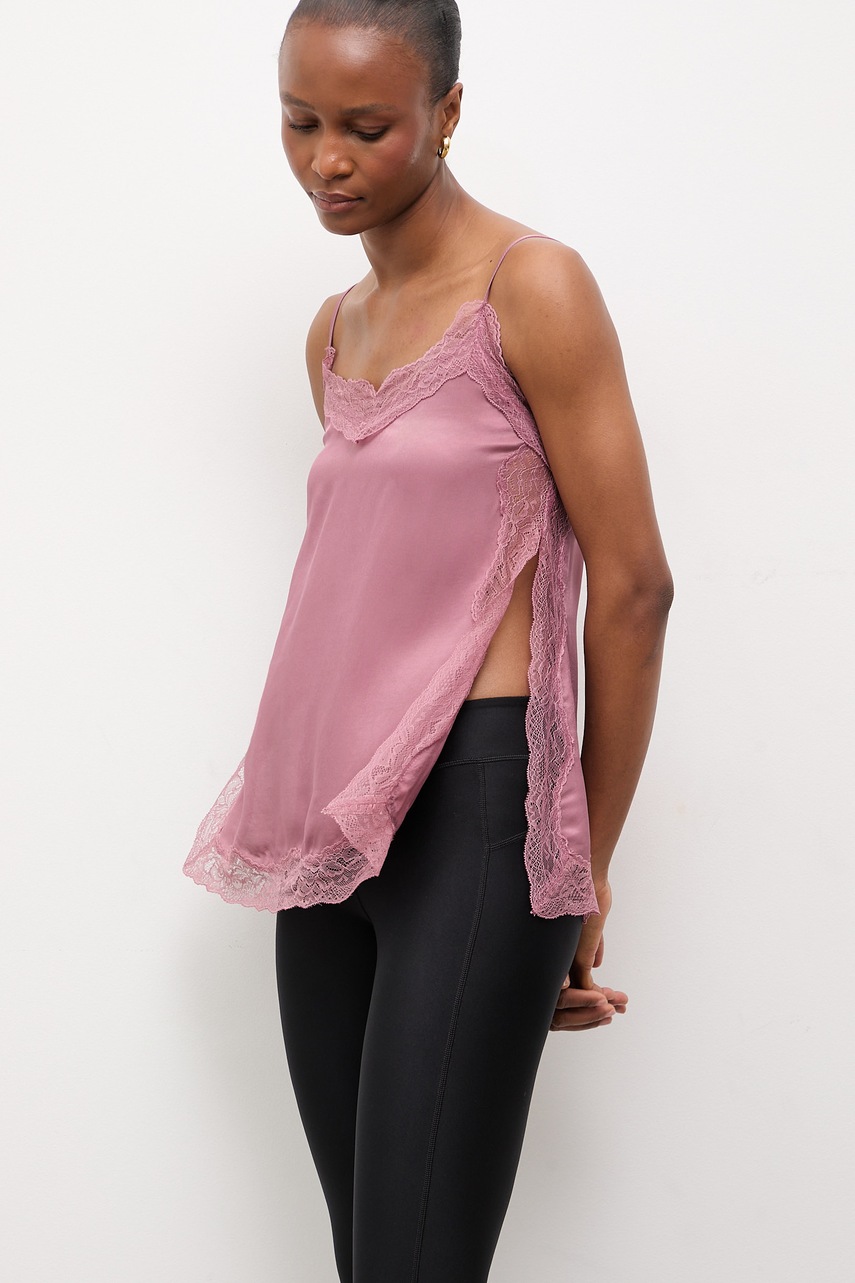 Answear Lab Answear.LAB γυναικεία μπλούζα με τιράντες από τη συλλογή Unscripted