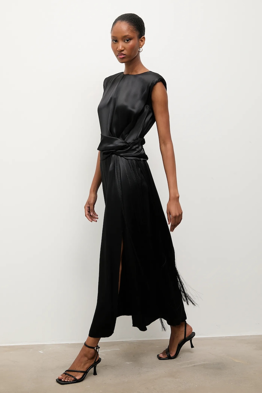 Answear.LAB rochie culoarea negru, midi, evazati