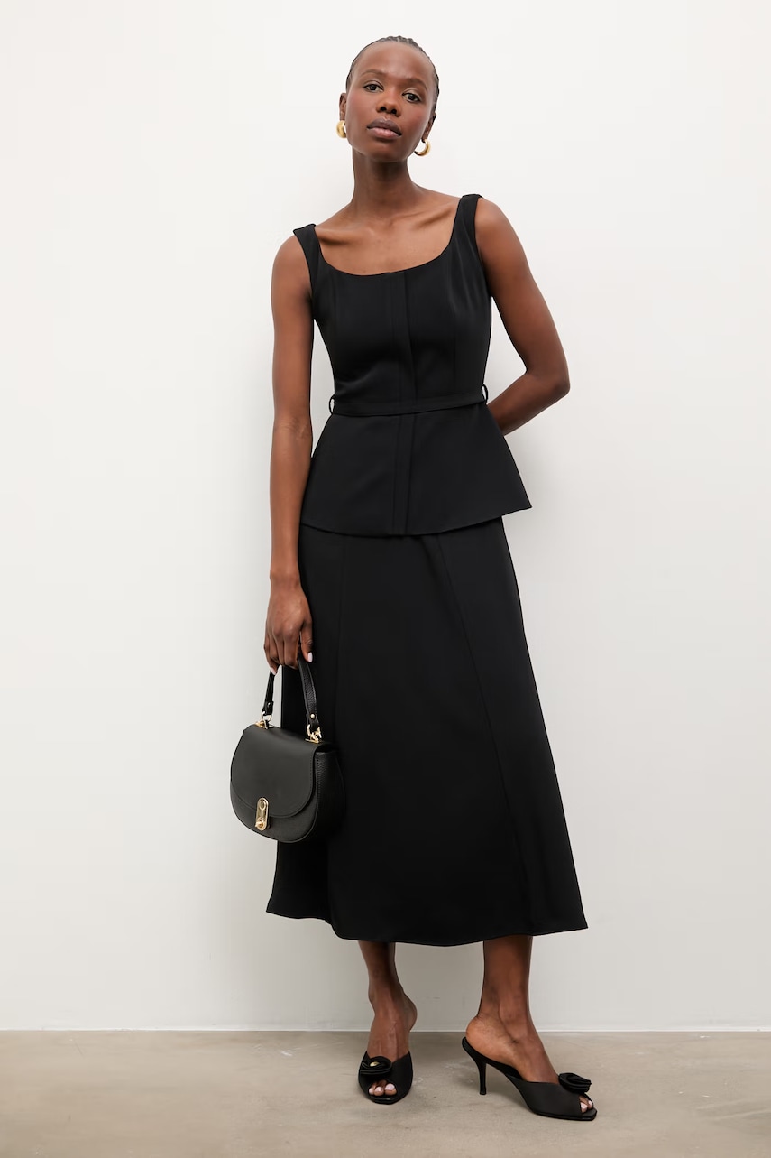 Answear.LAB šaty s peplumem