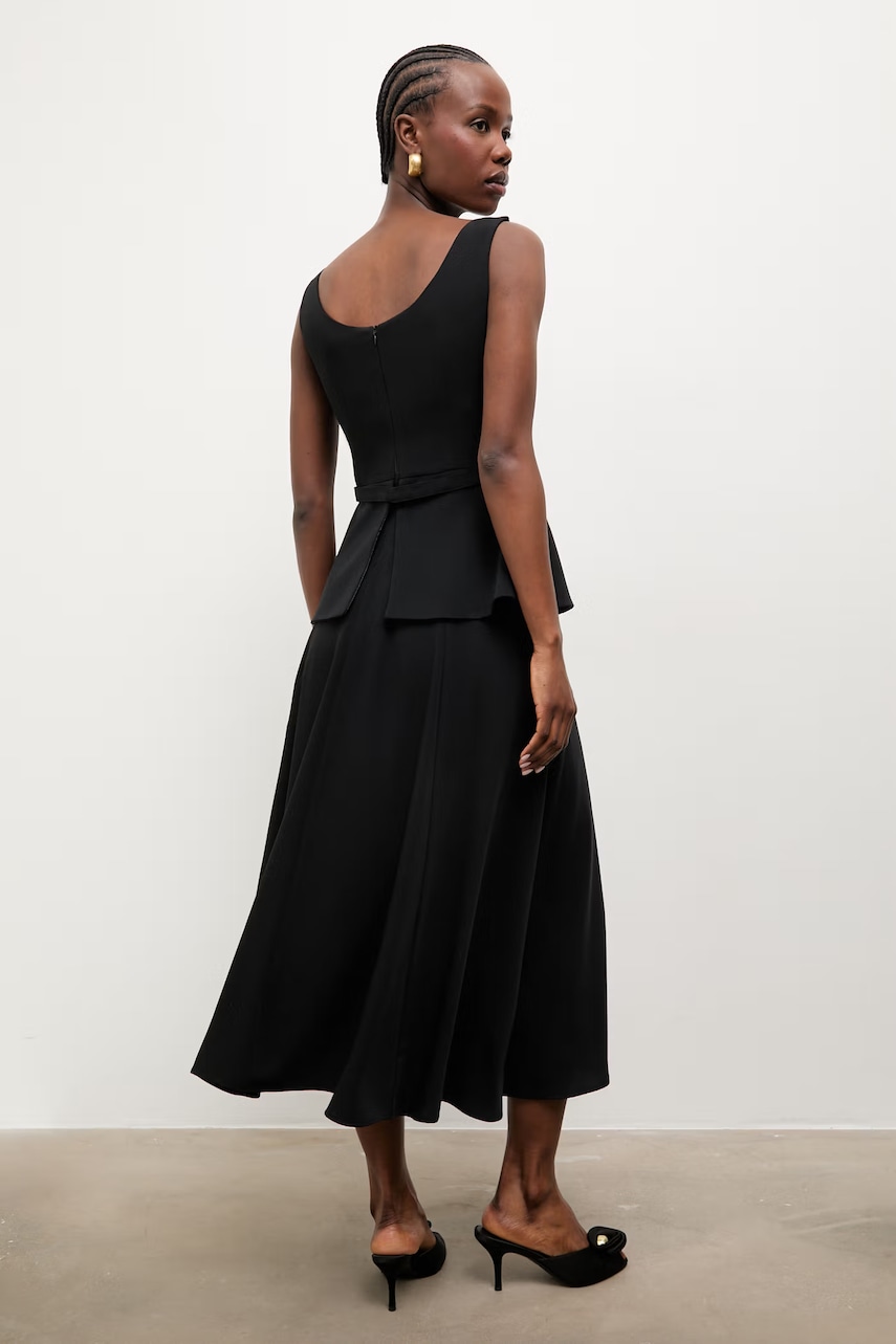 Answear.LAB šaty s peplumem