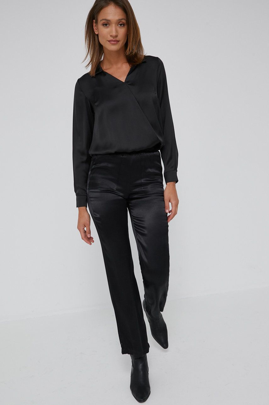 Answear Lab bluza femei, culoarea negru, neted imagine reduceri black friday 2021 Answear Lab
