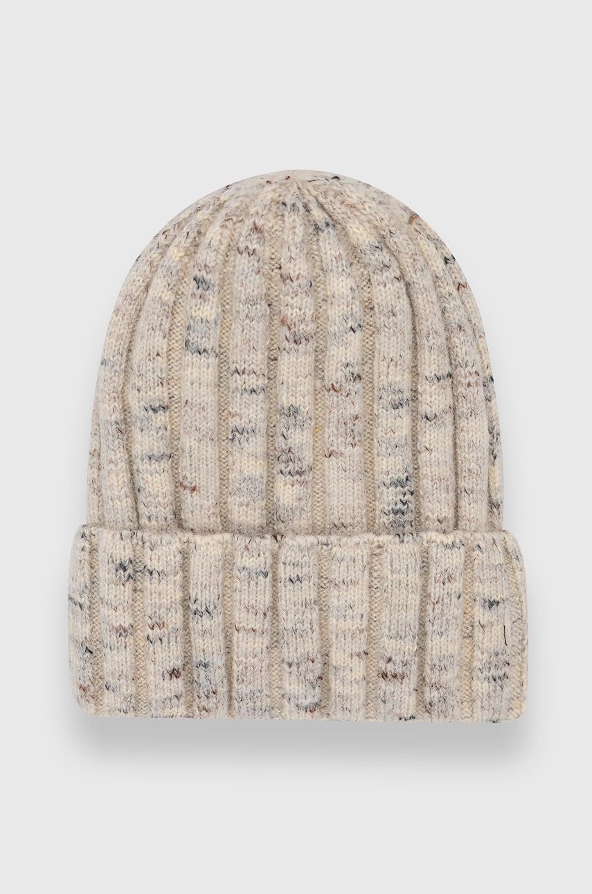 

Шапка Answear Lab в бежово от плътен трикотаж, Бежов