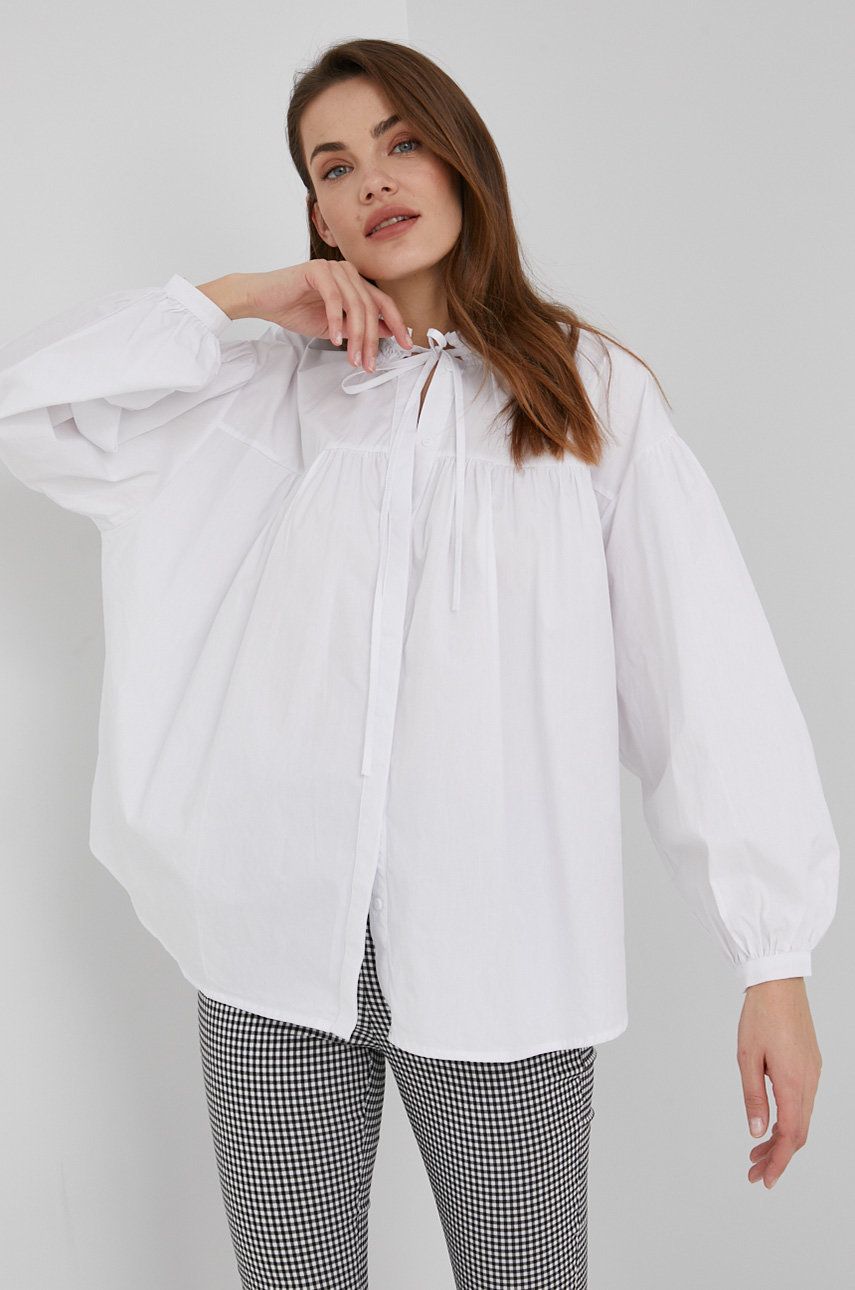 Answear Lab camasa din bumbac femei, culoarea alb, cu guler stand-up, relaxed 2023 ❤️ Pret Super answear imagine noua 2022