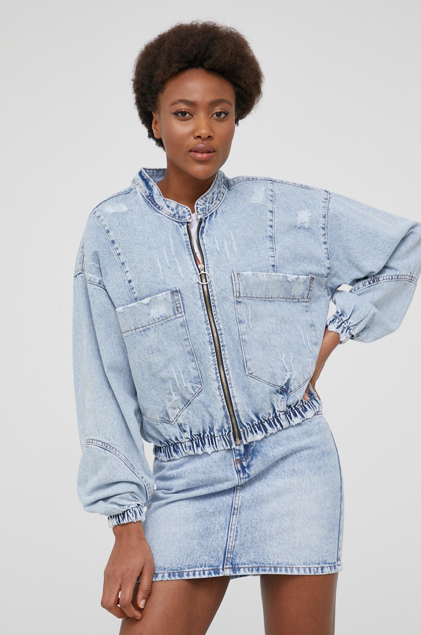 

Джинсовая куртка Answear Lab женская переходная oversize