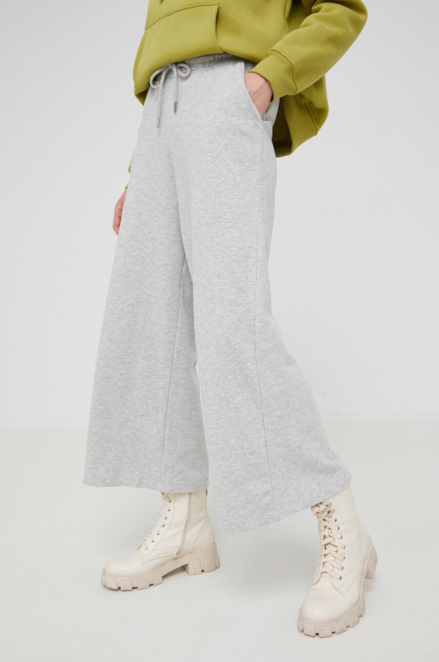 Answear lab pantaloni de trening femei, culoarea gri,
