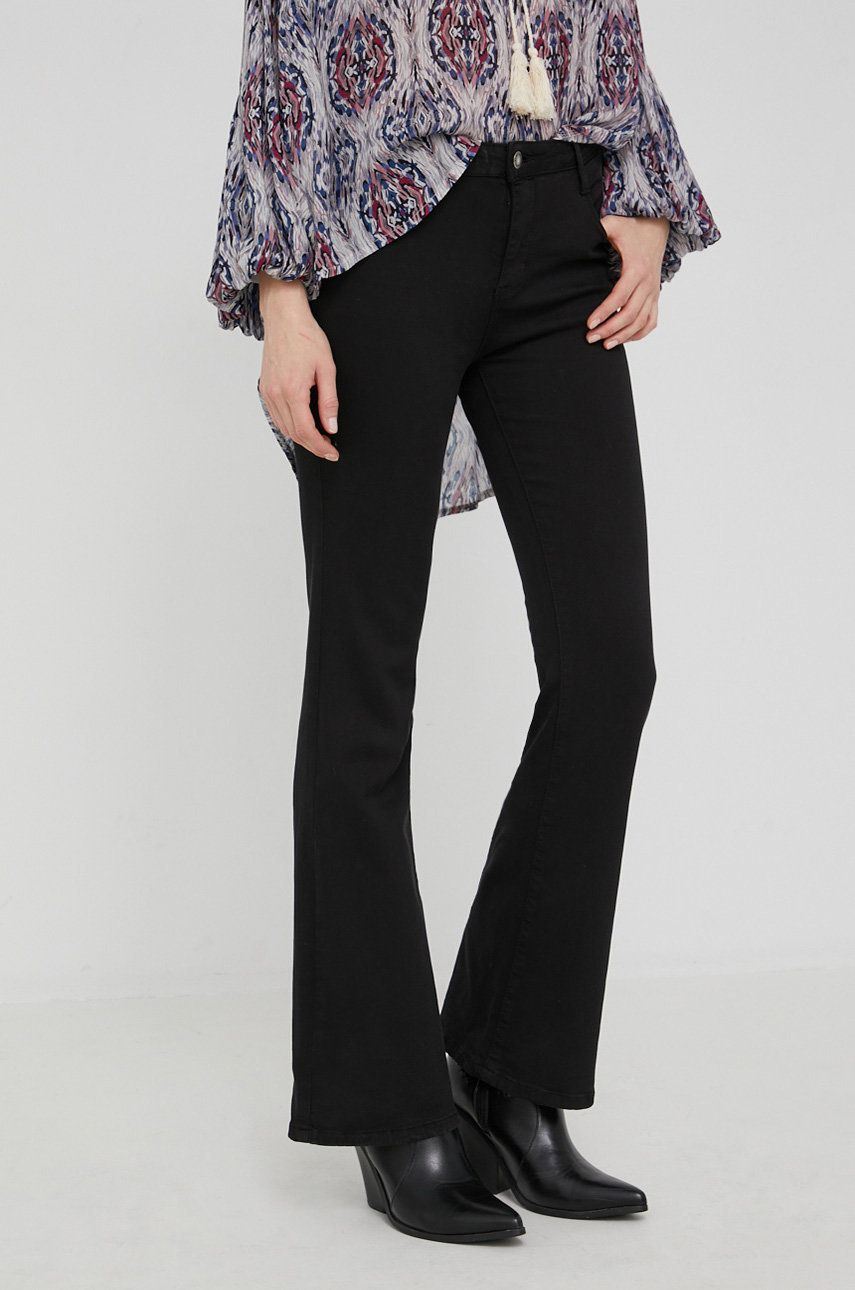Answear Lab spodnie Push Up damskie kolor czarny dzwony medium waist