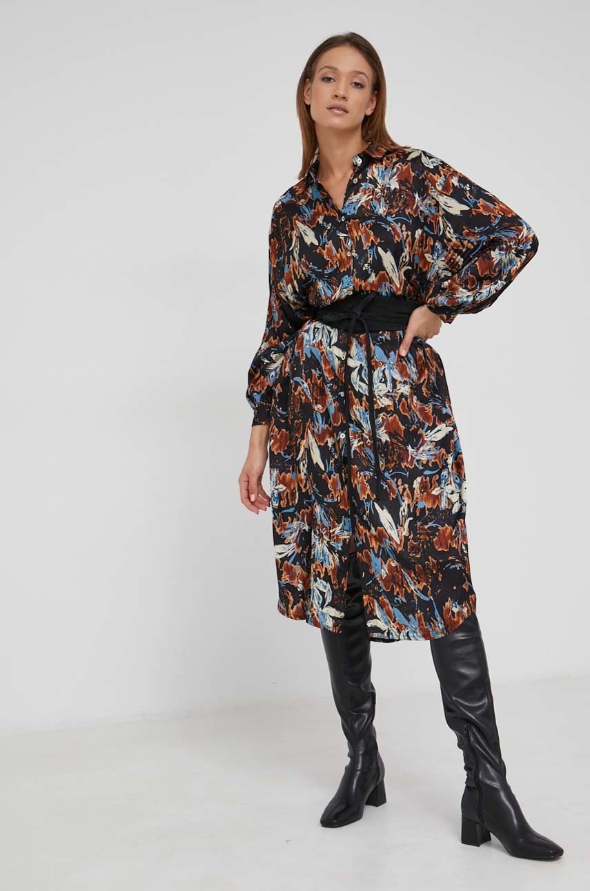 

Платье с шёлком Answear Lab цвет чёрный midi oversize