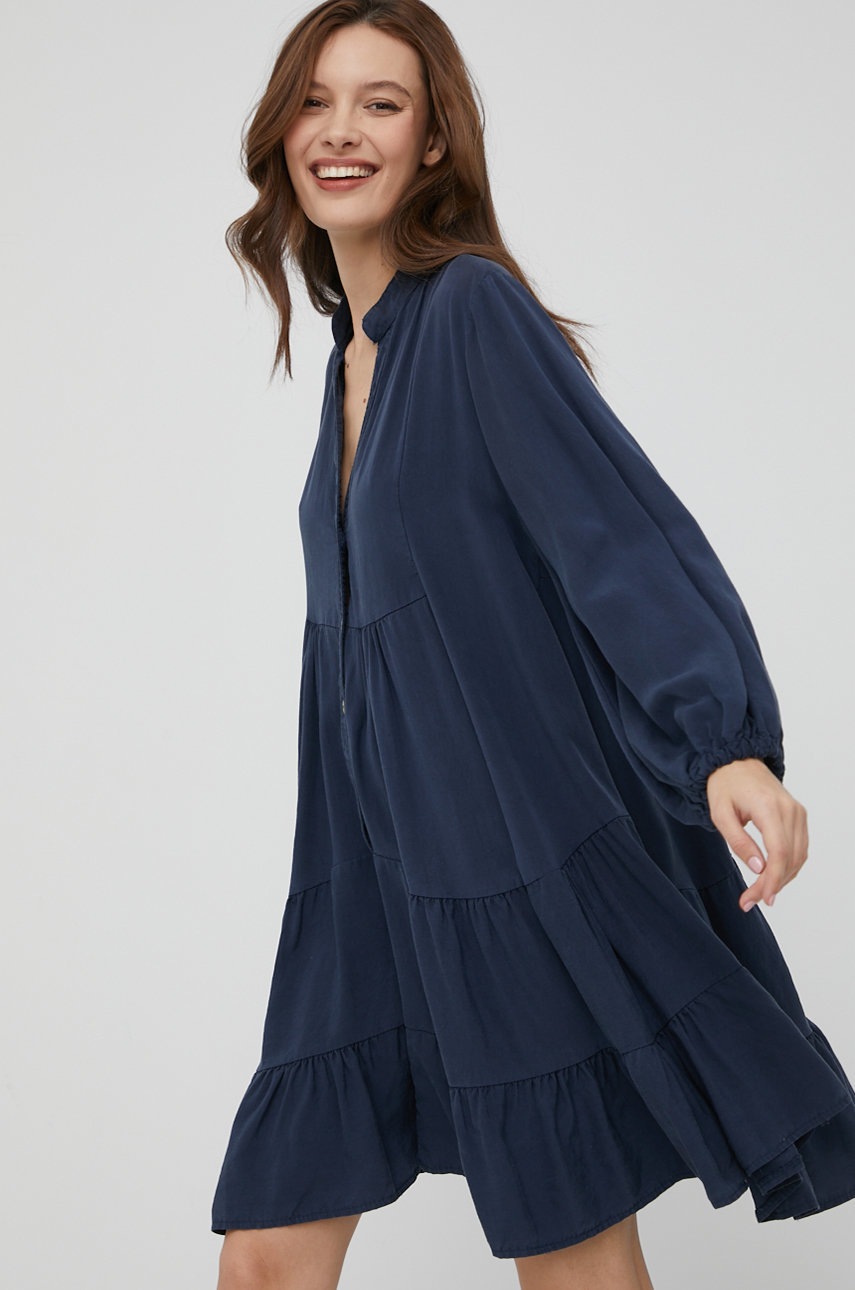 

Платье Answear Lab mini oversize