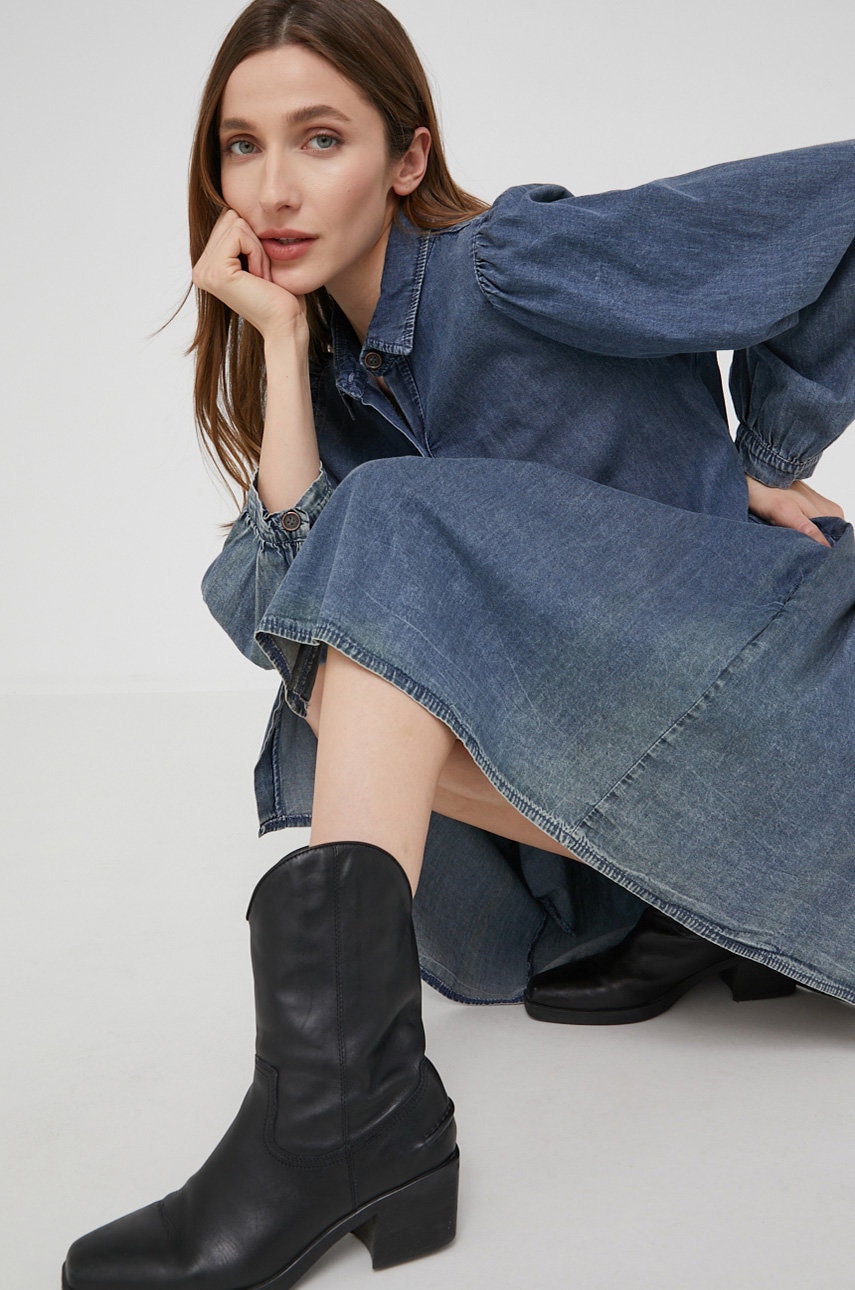 Answear Lab sukienka jeansowa mini rozkloszowana