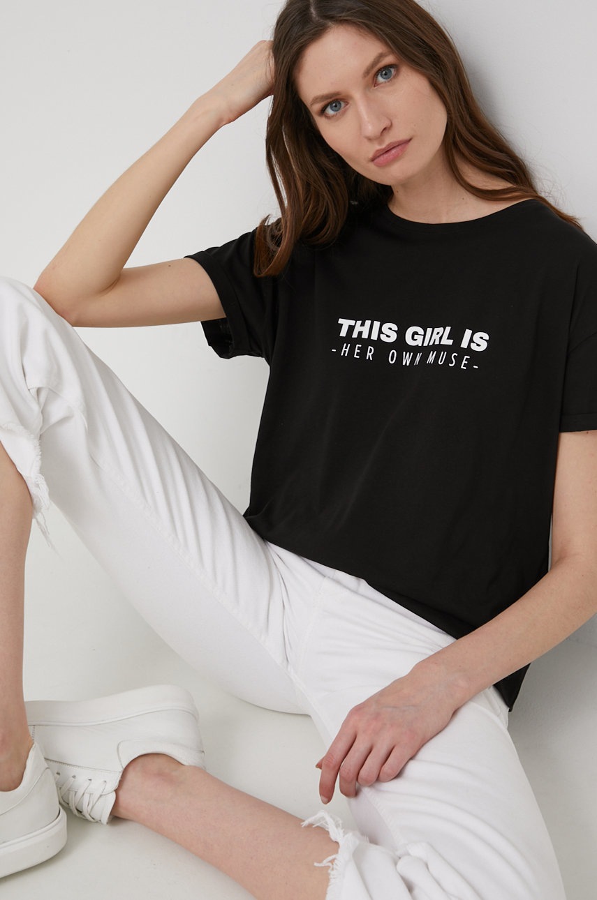 

Памучна тениска Answear Lab в черно, Черен