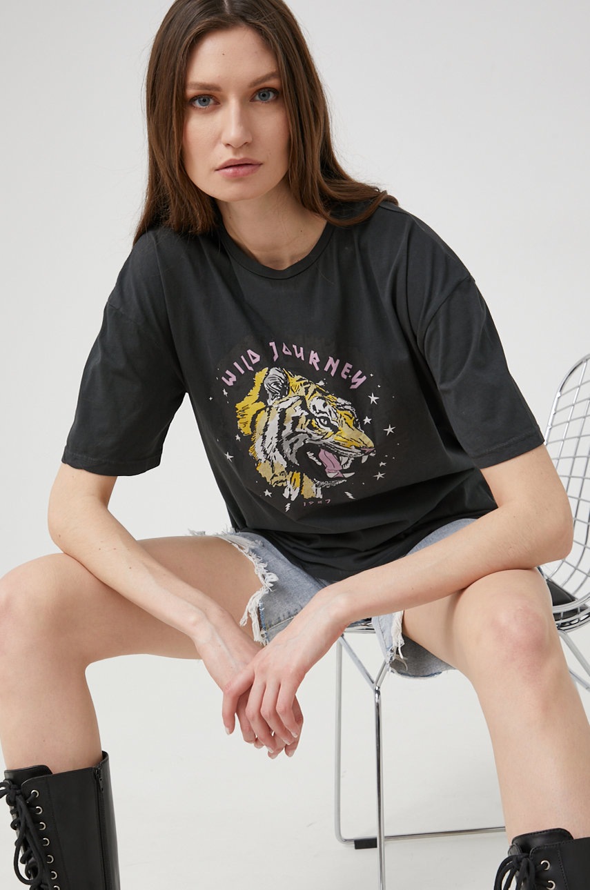 

Памучна тениска Answear Lab в черно, Черен