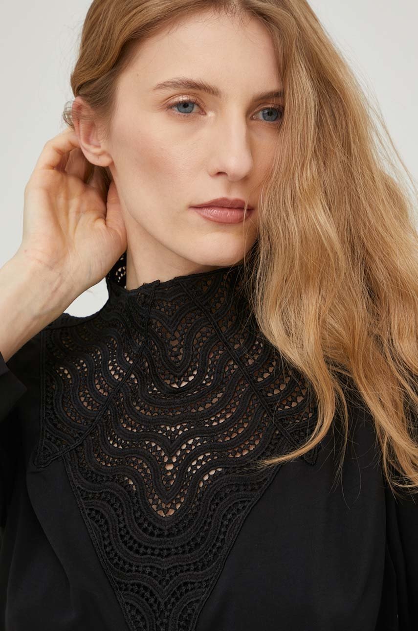 

Блузка Answear Lab X Лімітована колекція SISTERHOOD жіноча колір чорний однотонна