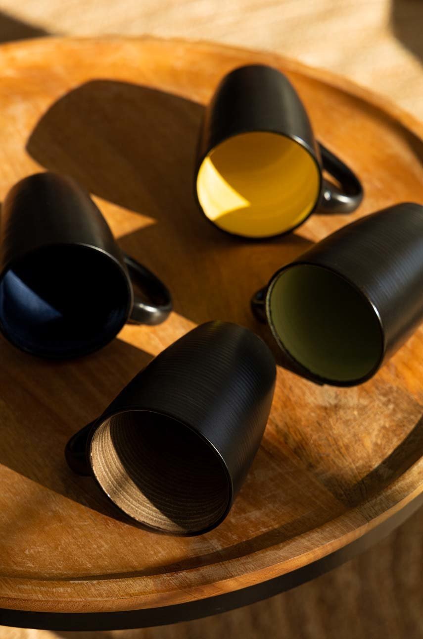 

Комплект чаши Answear Lab (4 броя), Черен