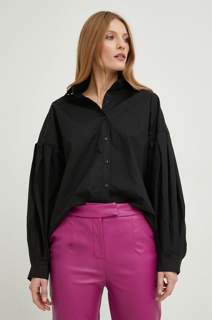 Answear Lab camasa din bumbac x colecția limitată SISTERHOOD femei, culoarea negru, cu guler clasic, relaxed