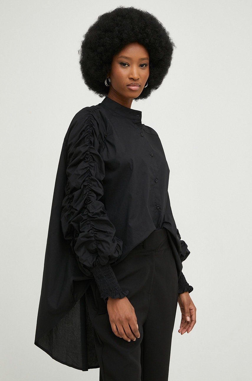

Хлопковая рубашка Answear Lab X лимитированная коллекция SISTERHOOD женская цвет чёрный relaxed