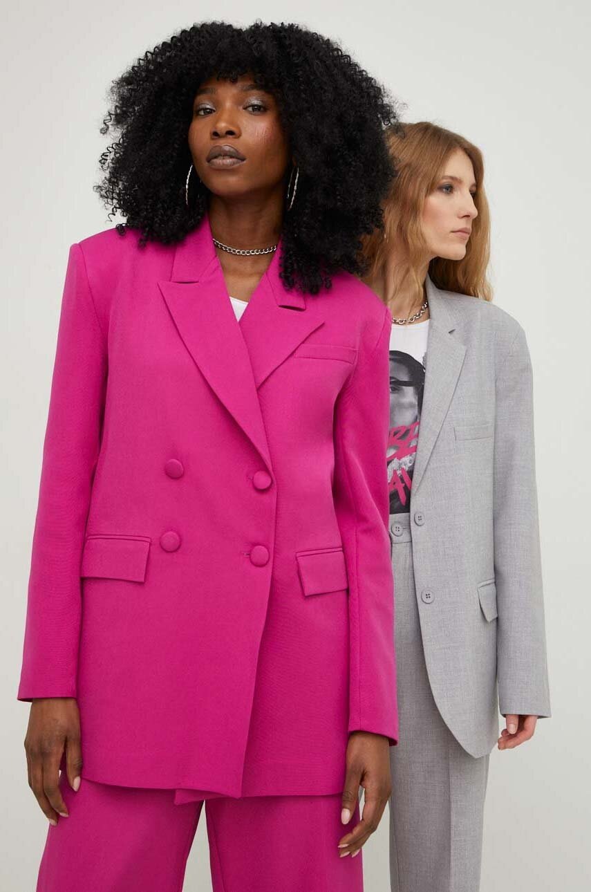 

Комплект сако и панталон Answear Lab x limited collection SISTERHOOD, Розов