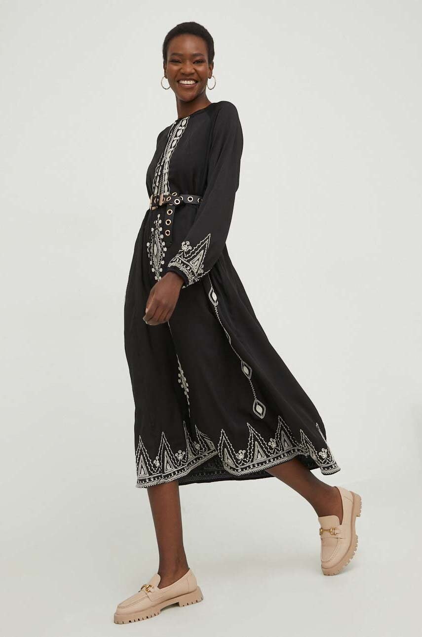 

Платье Answear Lab цвет чёрный midi oversize