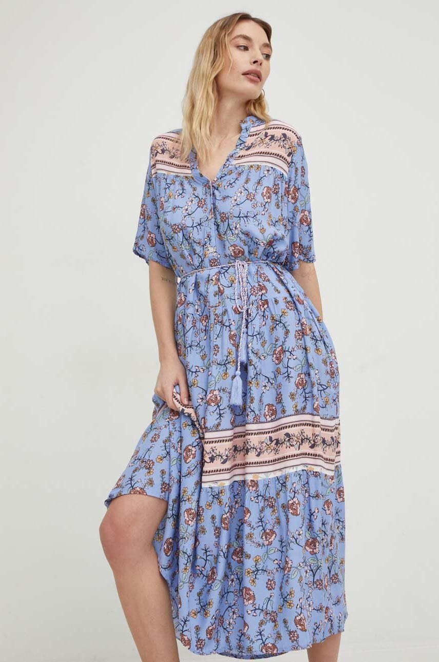 

Платье Answear Lab maxi расклешённое