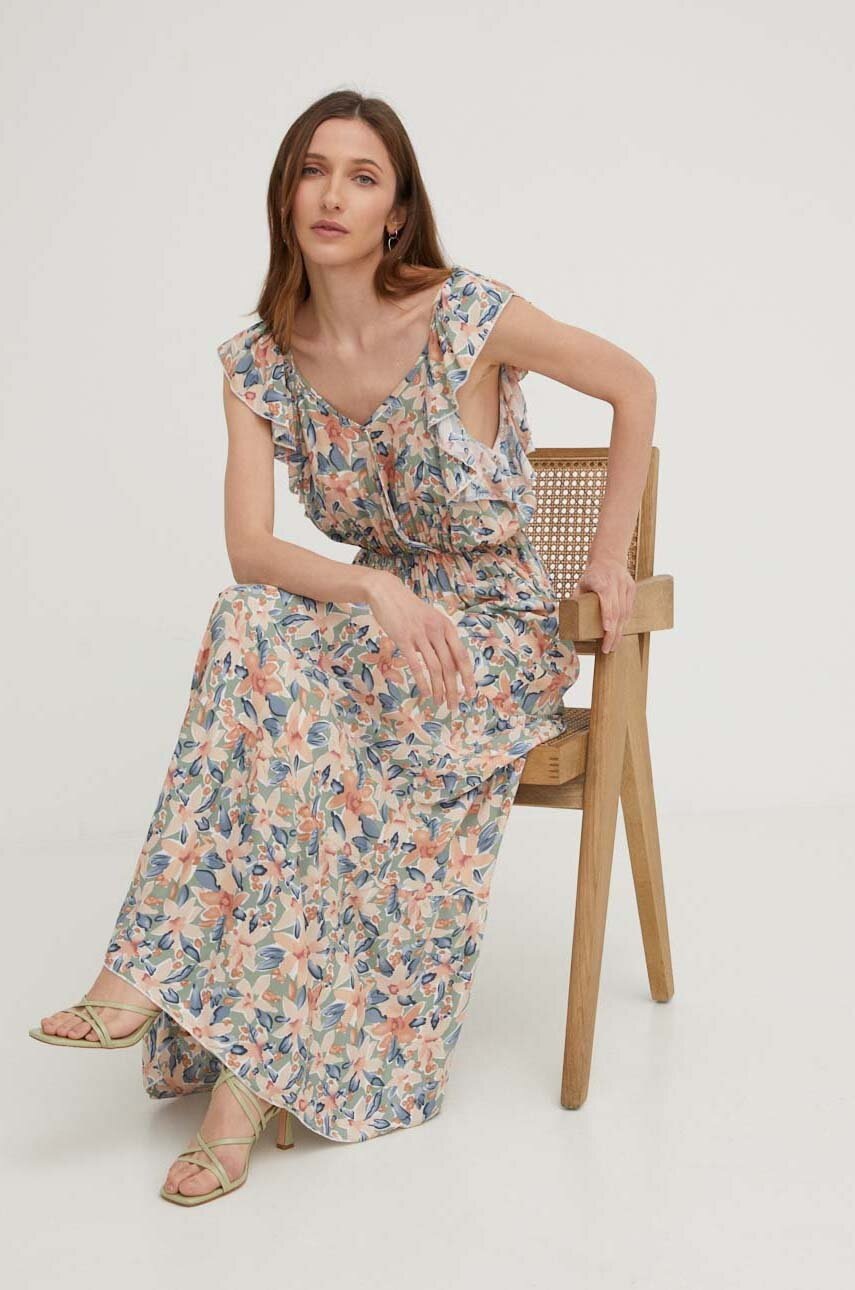 

Платье Answear Lab maxi расклешённое