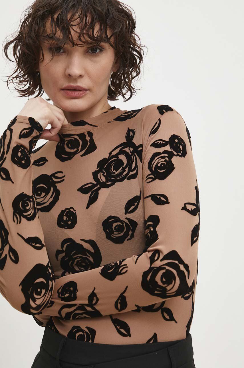 Așteaptă imaginea pentru produs