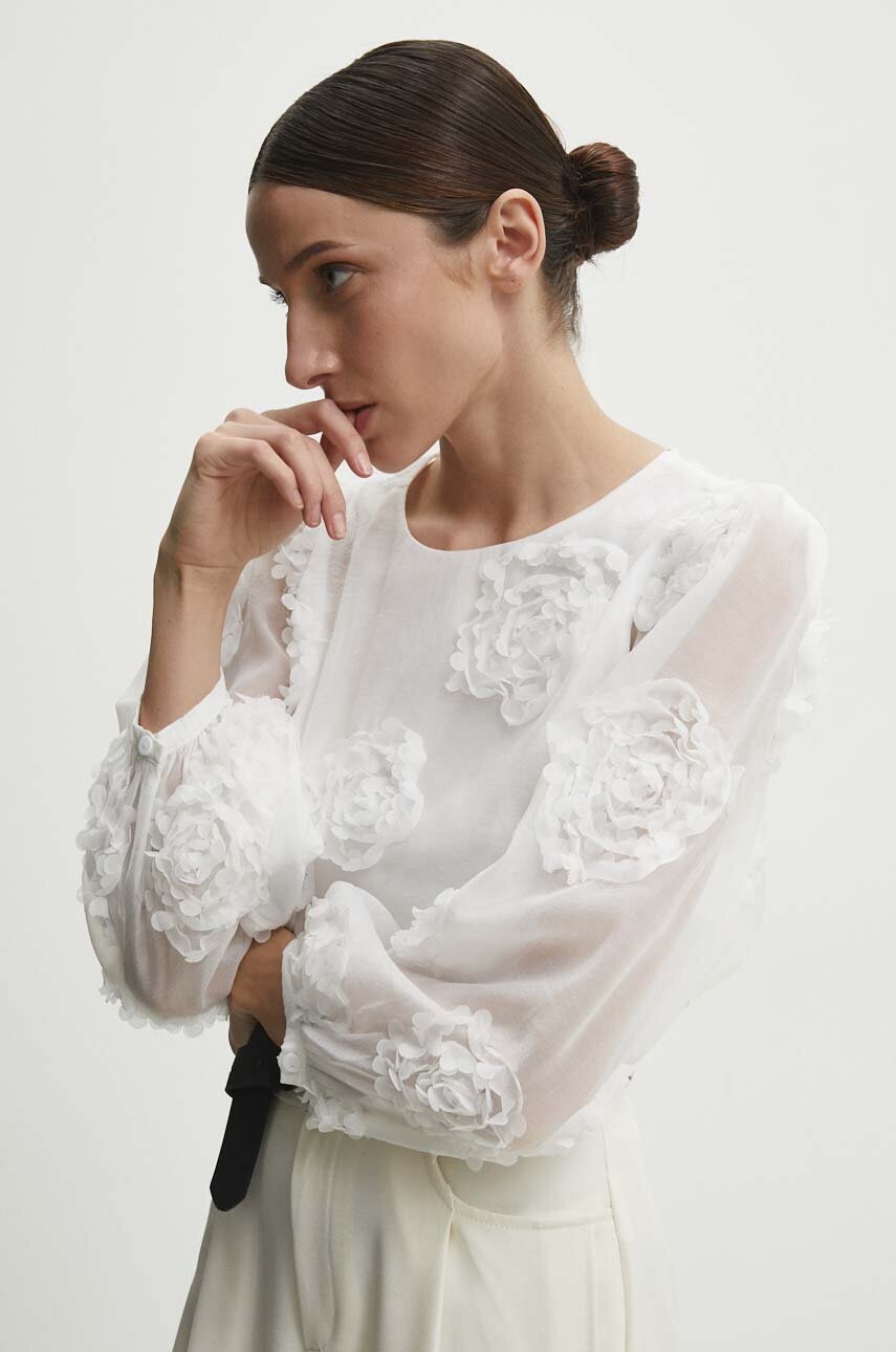 

Блуза Answear Lab в бяло с изчистен дизайн, Бял