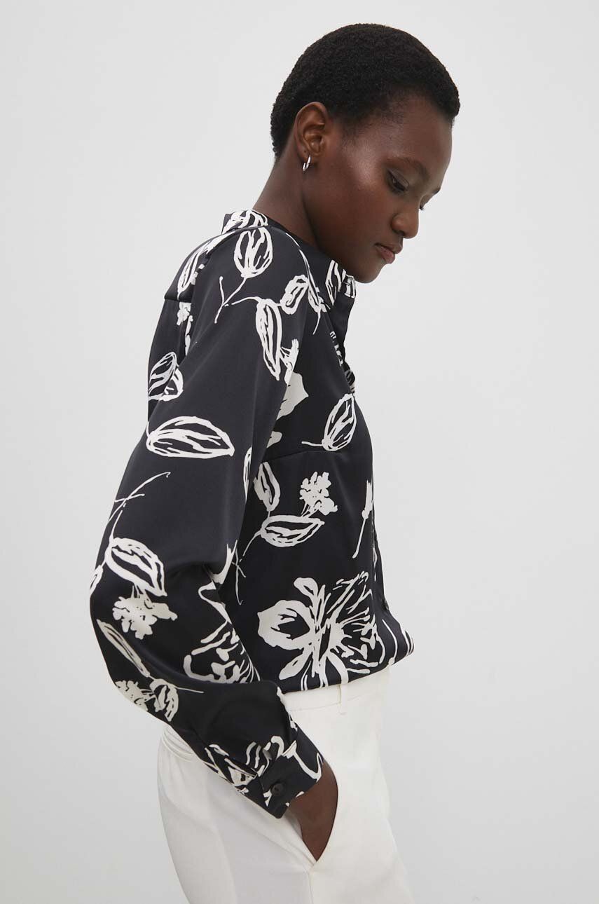 Levně Košile Answear Lab dámská, černá barva, regular, s klasickým límcem