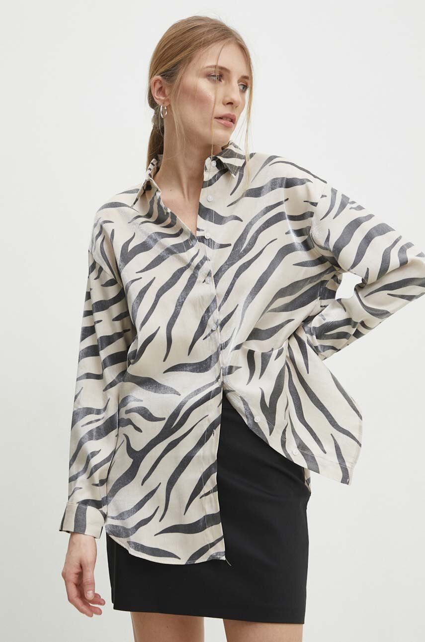 Levně Košile Answear Lab dámská, béžová barva, relaxed, s klasickým límcem