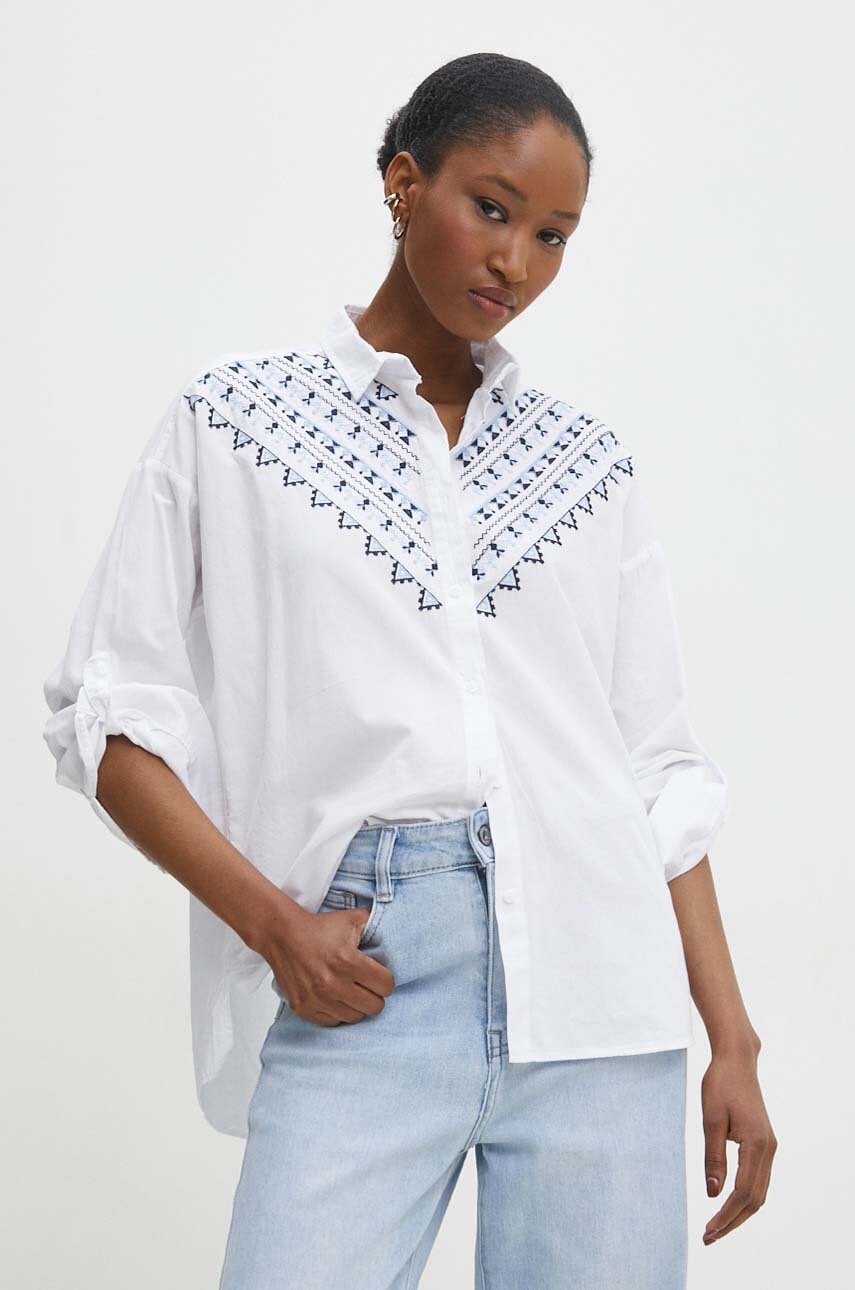 Answear Lab camasa din bumbac femei, culoarea alb, cu guler clasic, relaxed - WW24 KDD050 00X F1 Answear Lab camasa din bumbac femei, culoarea alb, cu guler clasic, relaxed