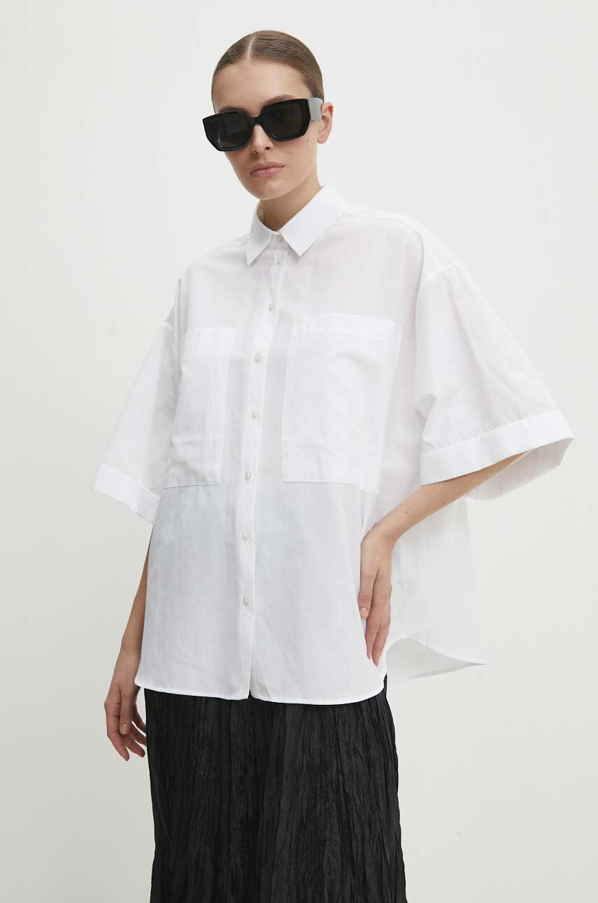 Levně Bavlněná košile Answear Lab bílá barva, relaxed, s klasickým límcem