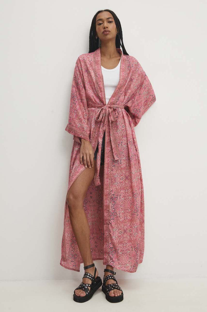 Answear Lab kimono culoarea roz, modelator