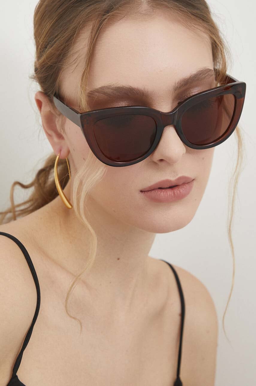 Așteaptă imaginea pentru produs