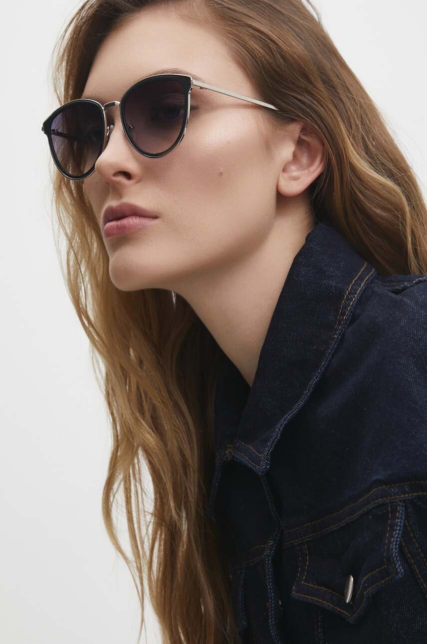 Așteaptă imaginea pentru produs