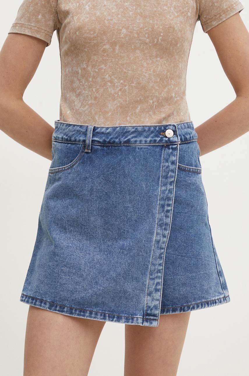 Answear Lab fustă-pantalon din denim mini, drept Answear Lab fustă-pantalon din denim mini, drept