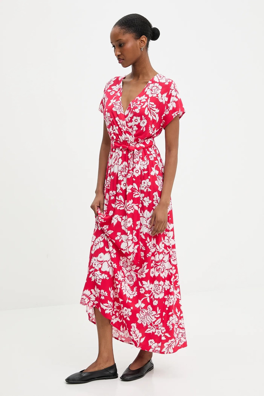 Платье Answear.LAB цвет красный midi расклешённая