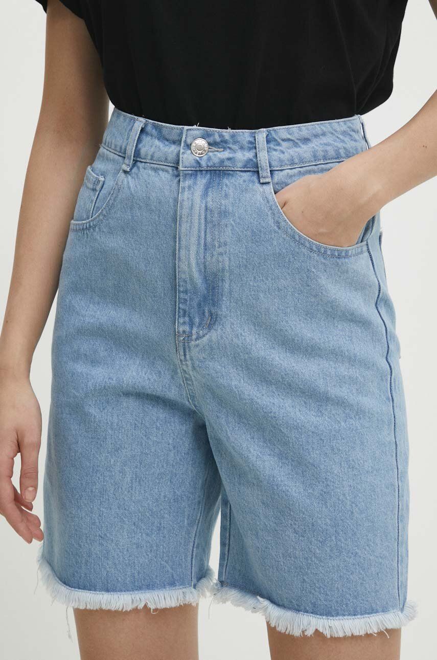 Answear Lab pantaloni scurti jeans femei, neted, high waist